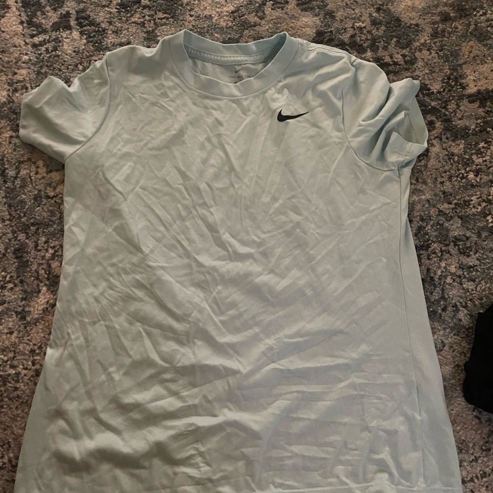 nike tee